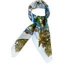 Carré de soie 67, pongé de soie Promenade au Parc – Bleu Ciel