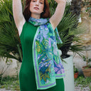 Echarpe en soie 67x180, mousseline de soie Fleurs de l’Artiste Caroline Romain Desfossés – Vert