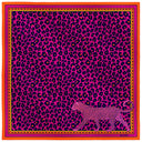 Carré de soie 67, Léopard – Rose