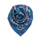 Carré de soie 67, Lucky Charms - Bleu Foncé