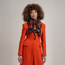 Carré en laine et soie 120 Triskell - Noir Orange