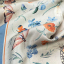 Carré de soie 67, La prairie – Bleu