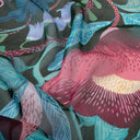 Écharpe en soie 67x180, mousseline de soie Vase Fleuri par Malin Gyllensvaan – Vert