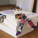 Bracelet doré et Lien en soie Le petit prince et la rose – Bleu