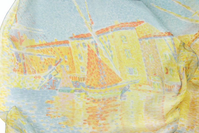 Echarpe en mousseline de soie imprimé Signac La Bouée col 1 soleil