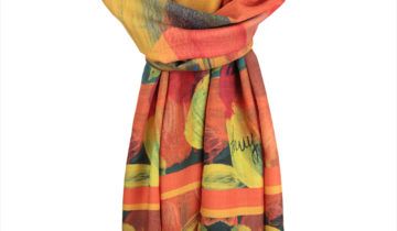 Echarpe en laine et soie 67×180 imprimée Virevolte de l’artiste Thuy – Orange