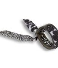 Bracelet Cuir et Lien en Twill de soie imprimé Léopard col 3 gris noir