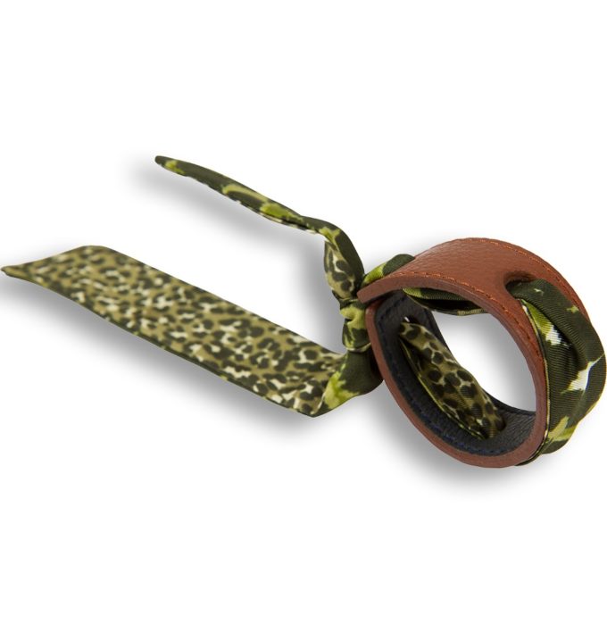 Bracelet Cuir et Lien en Twill de soie imprimé Léopard col 2 fougère ecureuil