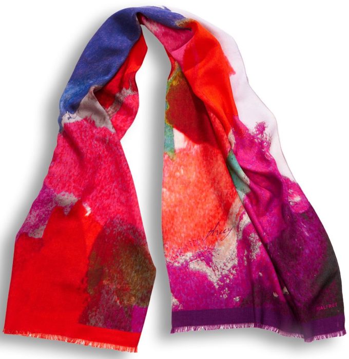 Echarpe en Laine et soie imprimée Painting de l'artiste Thuy col 2 aubergine violet