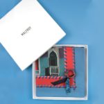 Coffret Châle en laine et soie Anne du Planty et bracelet en cuir  – Bleu