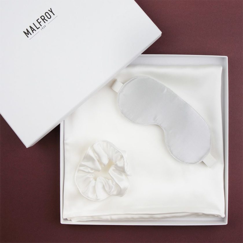 30534 D 7231 COFFRET NUIT SOYEUSE VAR 3 ECRU 2