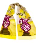 Echarpe en soie, Pongé de soie imprimé Bouquets, de l'artiste Thuy col 4 jaune