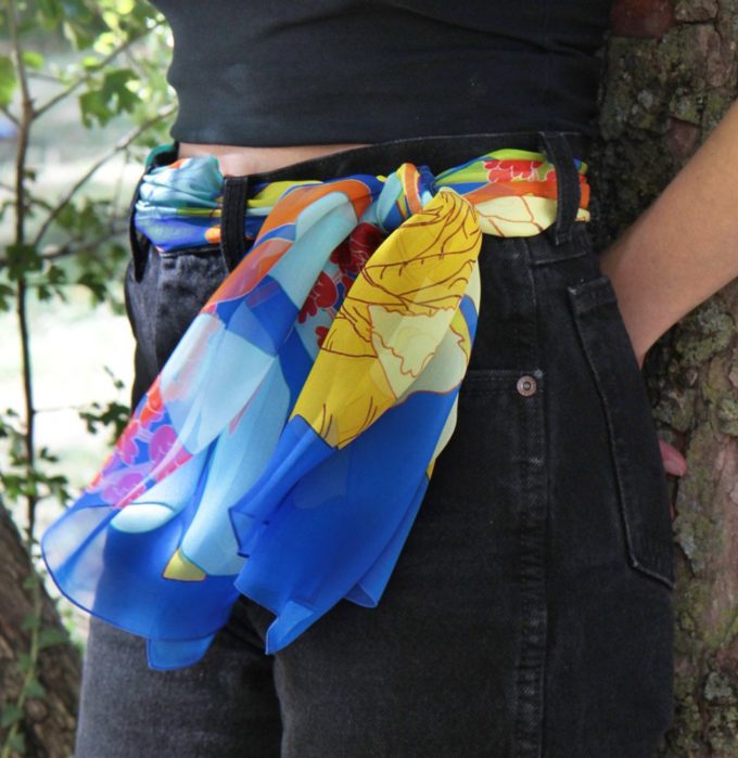 Echarpe en soie, mousseline de soie imprimé Floralia col 2 bleu