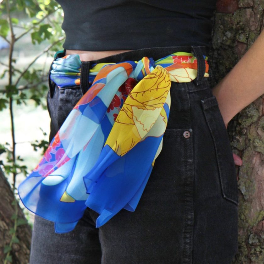 Echarpe en soie, mousseline de soie imprimé Floralia col 2 bleu