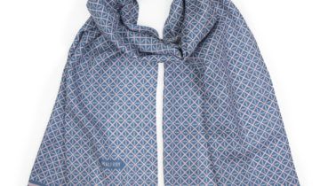 Echarpe en laine et soie 46×180 Imprimée Impact – Bleu Ciel