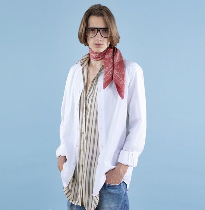 Carré en soie 67, Twill de soie imprimé Zodiaque Col 3 terracotta