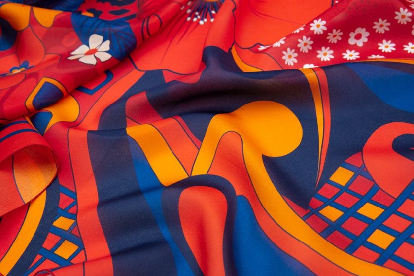 Bandana en soie, Pongé de soie imprimé San Francisco Col 2 Rouge bleu marine
