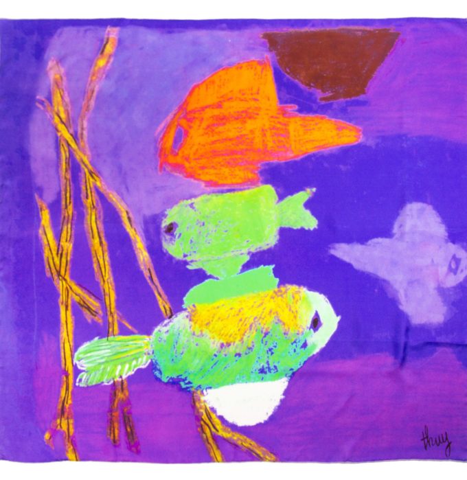 carré de soie, twill de soi imprimé Poisson de l'artiste Thuy col 2 Parme