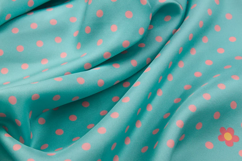 Carré de soie 67, twill de soie imprimé Pois - Turquoise Rose