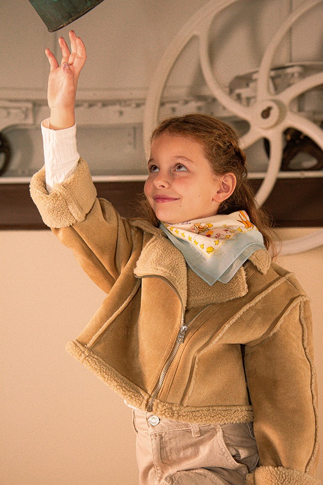 Carré en coton soie 67 imprimé rêverie du Petit Prince col 1 Bleu Ciel