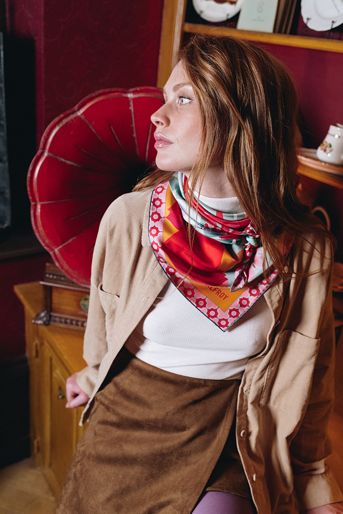 Carré de soie 90, twill de soie imprimé Serre Tropicale - Rose
