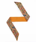 Bandeau de soie 6x86, twill de soie imprimé L'arbre aux Oiseaux de l'artiste Victoria Ball - Orange