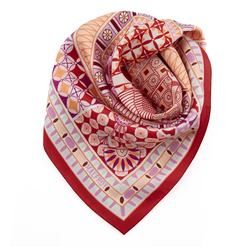 Carré de soie 67, twill de soie imprimé Cléopâtre - rouge