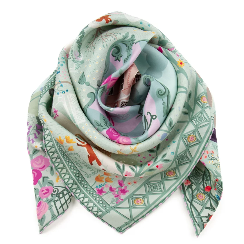 Carré de soie 90, twill de soie imprimé Secret garden - vert