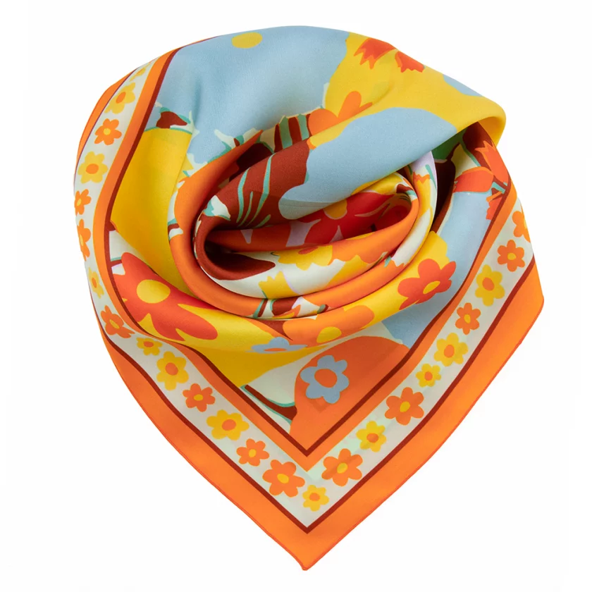 Carré de soie 67, twill de soie imprimé Jardin fleuri -orange