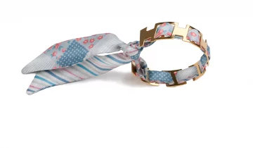 Bracelet doré et Lien en Twill de soie imprimé Patchwork Rayures – Bleu